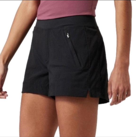 Athleta Trekkie North 3" Short Black 4 - Picture 3 of 16